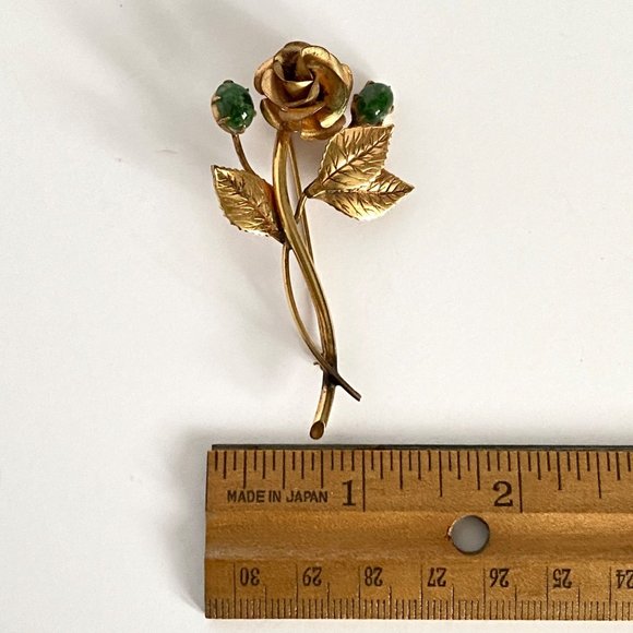 1940s Winard 12K GF Rose Flower Green Glass Stones Brooch Gold Tone 2.5in - Picture 13 of 13